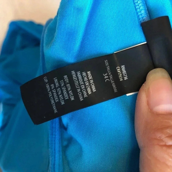 2 Pieces Lot Of Women Swimming Top Size 34C & Size L - Picture 7 of 7